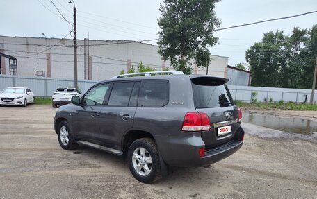 Toyota Land Cruiser 200, 2011 год, 3 100 000 рублей, 4 фотография