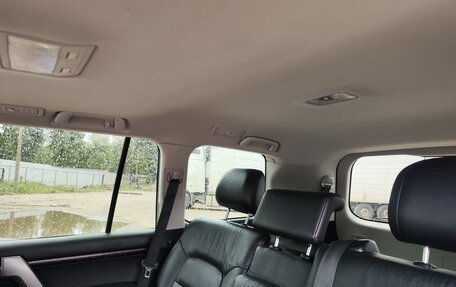 Toyota Land Cruiser 200, 2011 год, 3 100 000 рублей, 10 фотография