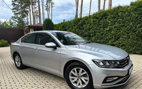 Volkswagen Passat B8 рестайлинг, 2020 год, 2 450 000 рублей, 4 фотография