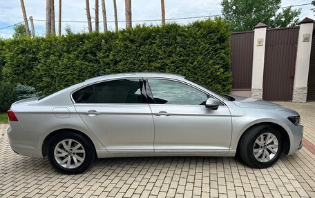 Volkswagen Passat B8 рестайлинг, 2020 год, 2 450 000 рублей, 5 фотография