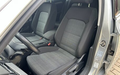 Volkswagen Passat B8 рестайлинг, 2020 год, 2 450 000 рублей, 9 фотография