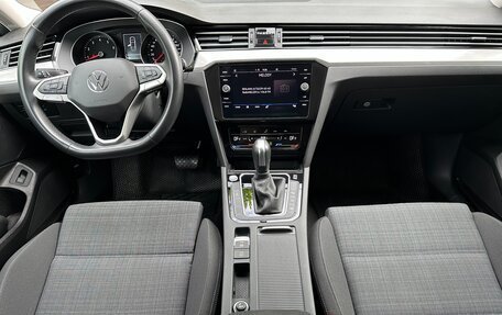 Volkswagen Passat B8 рестайлинг, 2020 год, 2 450 000 рублей, 18 фотография