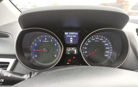 Hyundai i30 II рестайлинг, 2013 год, 920 000 рублей, 10 фотография