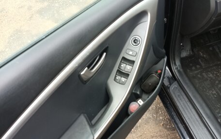 Hyundai i30 II рестайлинг, 2013 год, 920 000 рублей, 8 фотография