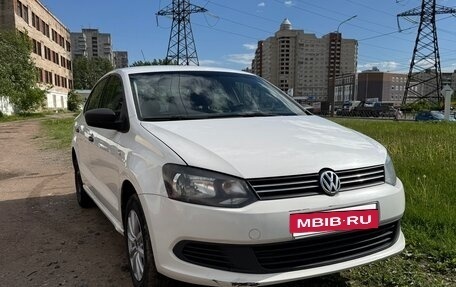 Volkswagen Polo VI (EU Market), 2011 год, 599 999 рублей, 2 фотография