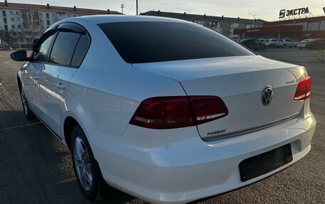 Volkswagen Passat B7, 2011 год, 995 000 рублей, 3 фотография