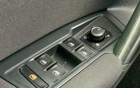 Volkswagen Tiguan II, 2019 год, 2 219 000 рублей, 22 фотография