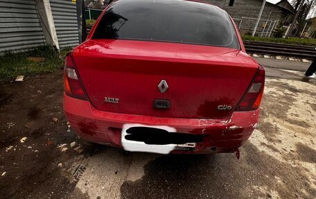 Renault Clio III, 2001 год, 30 000 рублей, 4 фотография