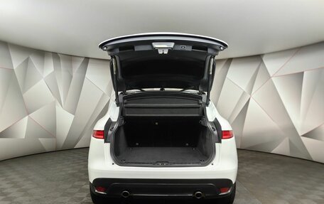 Jaguar F-Pace, 2017 год, 2 359 000 рублей, 12 фотография