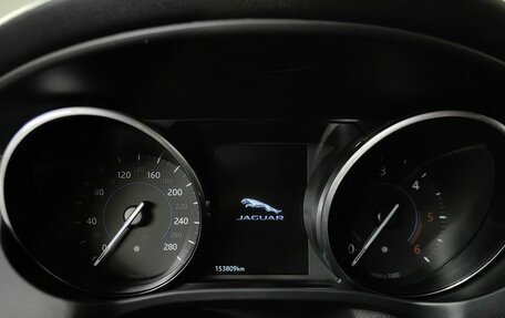 Jaguar F-Pace, 2017 год, 2 359 000 рублей, 18 фотография