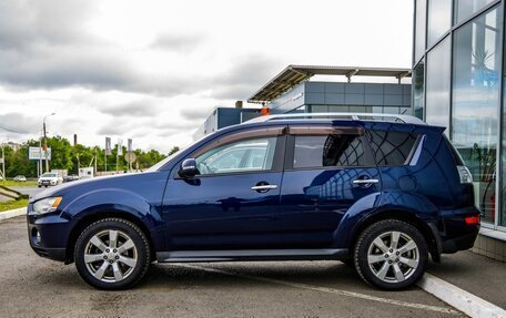 Mitsubishi Outlander III рестайлинг 3, 2010 год, 988 000 рублей, 4 фотография