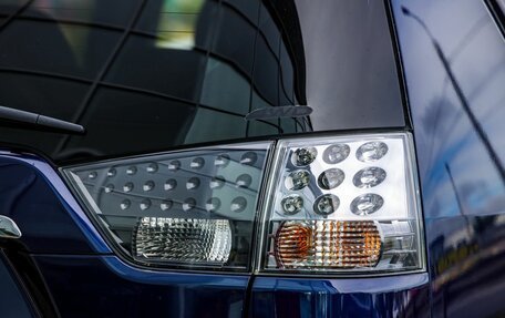 Mitsubishi Outlander III рестайлинг 3, 2010 год, 988 000 рублей, 12 фотография