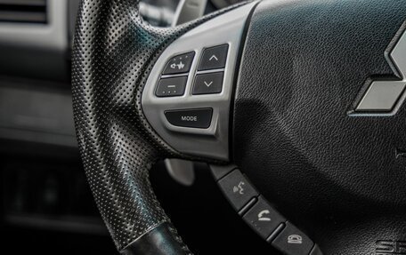 Mitsubishi Outlander III рестайлинг 3, 2010 год, 988 000 рублей, 18 фотография