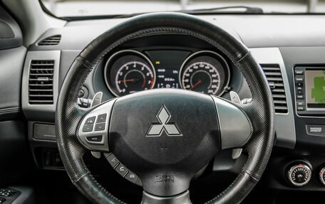 Mitsubishi Outlander III рестайлинг 3, 2010 год, 988 000 рублей, 16 фотография
