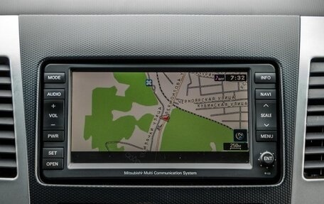 Mitsubishi Outlander III рестайлинг 3, 2010 год, 988 000 рублей, 22 фотография