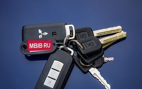 Mitsubishi Outlander III рестайлинг 3, 2010 год, 988 000 рублей, 34 фотография