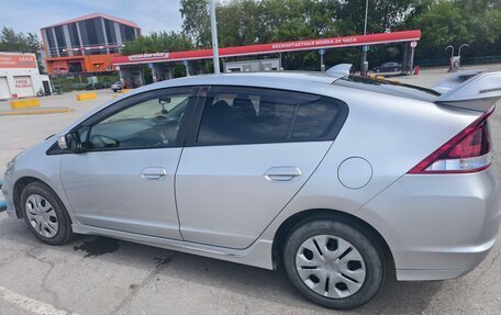Honda Insight II рестайлинг, 2012 год, 920 000 рублей, 12 фотография