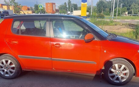 Skoda Fabia II, 2010 год, 700 000 рублей, 5 фотография