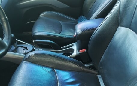 Mitsubishi Outlander III рестайлинг 3, 2011 год, 1 000 000 рублей, 10 фотография