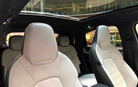 Porsche Cayenne III, 2026 год, 18 190 000 рублей, 22 фотография