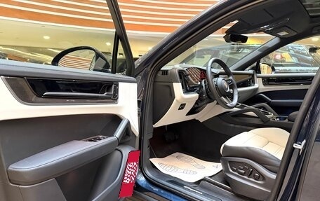 Porsche Cayenne III, 2026 год, 18 190 000 рублей, 16 фотография