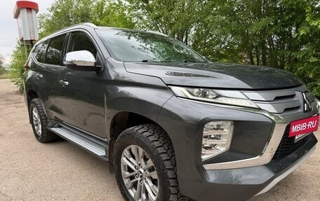 Mitsubishi Pajero Sport III рестайлинг, 2021 год, 2 899 000 рублей, 5 фотография