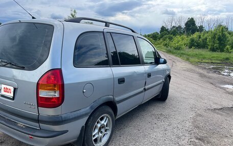 Opel Zafira A рестайлинг, 2000 год, 250 000 рублей, 4 фотография