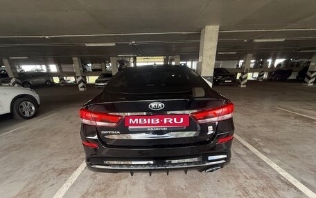 KIA Optima IV, 2019 год, 2 000 000 рублей, 16 фотография