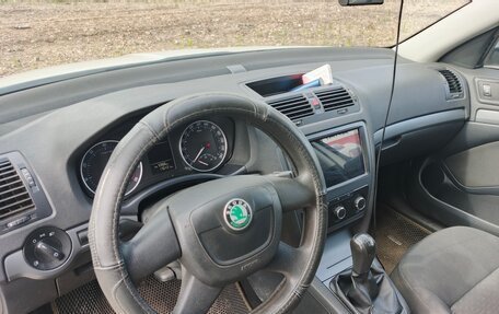 Skoda Octavia, 2011 год, 680 000 рублей, 8 фотография
