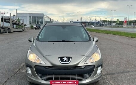 Peugeot 308 II, 2010 год, 356 000 рублей, 3 фотография