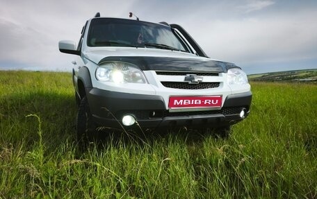 Chevrolet Niva I рестайлинг, 2016 год, 690 000 рублей, 1 фотография