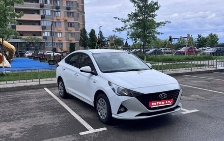 Hyundai Solaris II рестайлинг, 2020 год, 1 300 000 рублей, 1 фотография