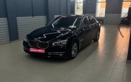 BMW 7 серия, 2012 год, 2 300 000 рублей, 1 фотография
