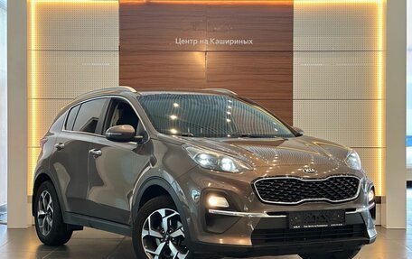 KIA Sportage IV рестайлинг, 2020 год, 2 190 999 рублей, 3 фотография