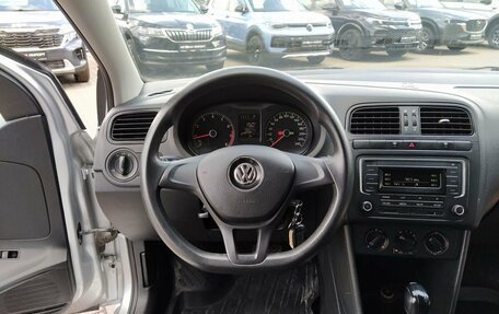 Volkswagen Polo VI (EU Market), 2016 год, 1 099 000 рублей, 18 фотография