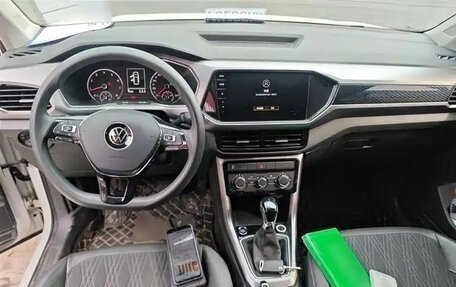 Volkswagen T-Roc I, 2021 год, 1 450 000 рублей, 10 фотография