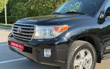 Toyota Land Cruiser 200, 2012 год, 3 830 000 рублей, 10 фотография