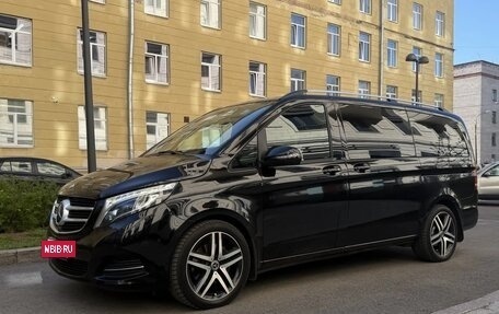 Mercedes-Benz V-Класс, 2019 год, 5 000 000 рублей, 8 фотография