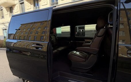 Mercedes-Benz V-Класс, 2019 год, 5 000 000 рублей, 16 фотография