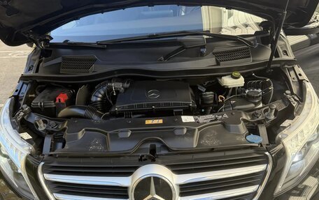 Mercedes-Benz V-Класс, 2019 год, 5 000 000 рублей, 12 фотография