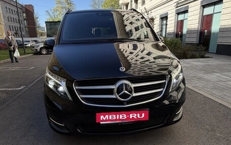 Mercedes-Benz V-Класс, 2019 год, 5 000 000 рублей, 15 фотография