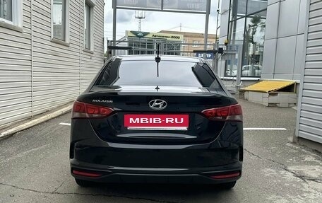 Hyundai Solaris II рестайлинг, 2021 год, 1 750 000 рублей, 3 фотография