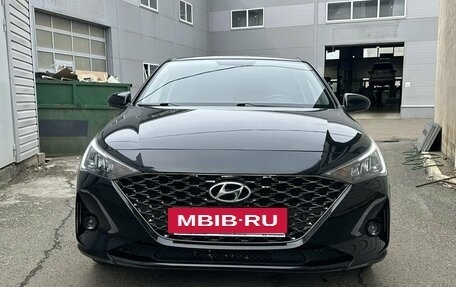 Hyundai Solaris II рестайлинг, 2021 год, 1 750 000 рублей, 6 фотография