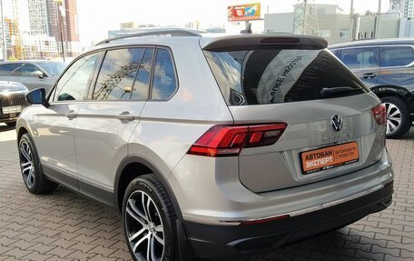 Volkswagen Tiguan II, 2021 год, 3 550 000 рублей, 6 фотография