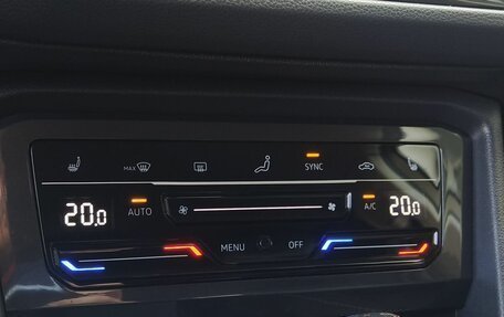 Volkswagen Tiguan II, 2021 год, 3 550 000 рублей, 13 фотография