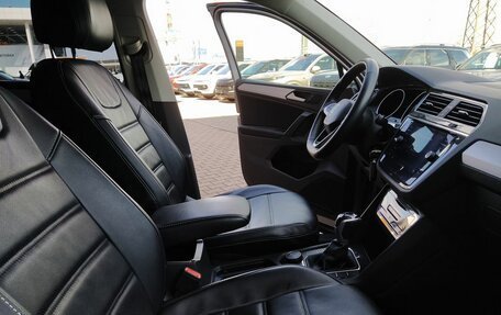 Volkswagen Tiguan II, 2021 год, 3 550 000 рублей, 17 фотография