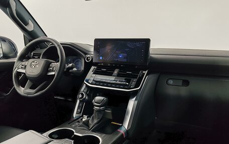 Toyota Land Cruiser, 2026 год, 16 490 000 рублей, 11 фотография