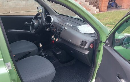 Nissan Micra III, 2004 год, 245 000 рублей, 11 фотография