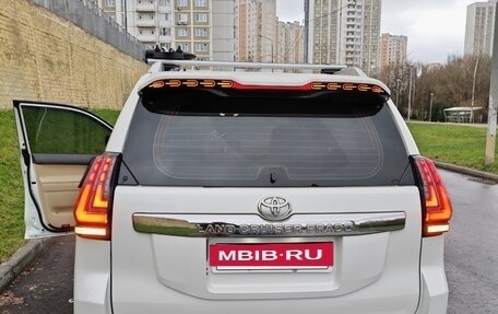 Toyota Land Cruiser Prado 150 рестайлинг 2, 2014 год, 3 500 000 рублей, 10 фотография
