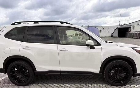 Subaru Forester, 2023 год, 3 000 000 рублей, 4 фотография